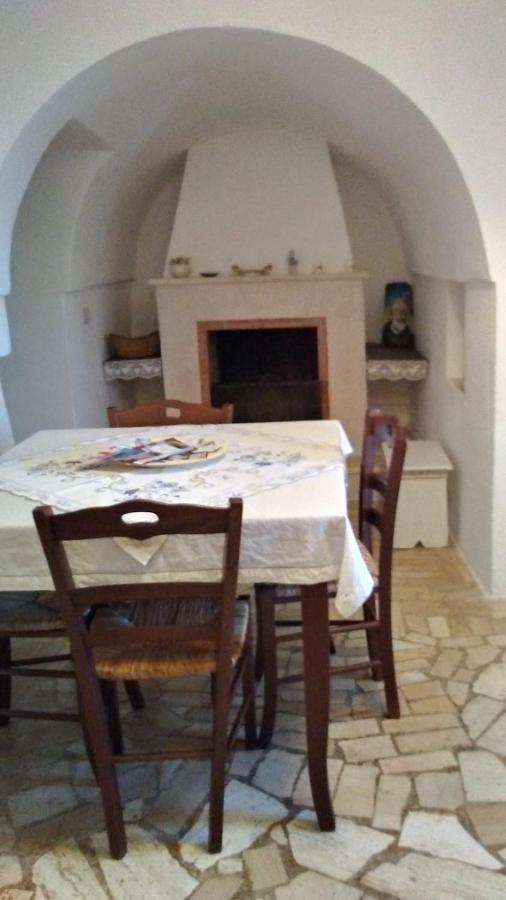 Trulli Colibri' Villa Locorotondo Exterior photo